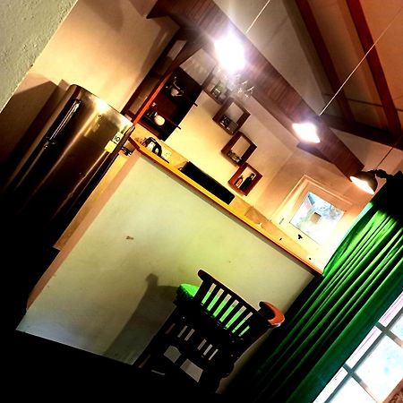 Ella Foret Accommodation Luaran gambar