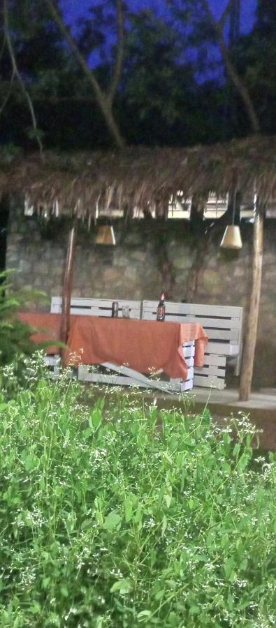 Ella Foret Accommodation Luaran gambar