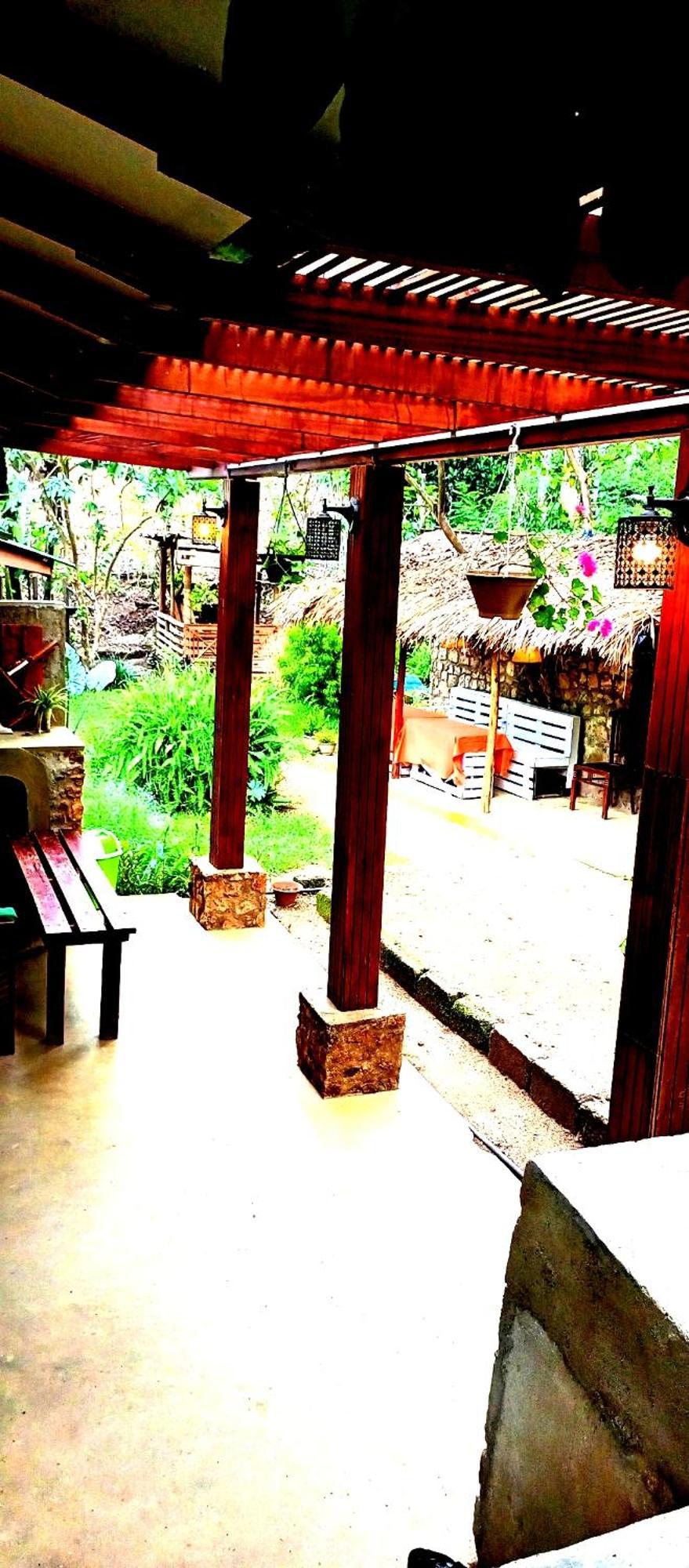 Ella Foret Accommodation Luaran gambar